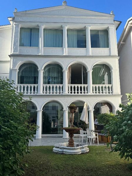 Villa Bella Rosa